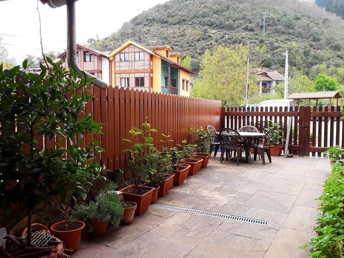 La Fragua De La Vega Estudios ภายนอก รูปภาพ